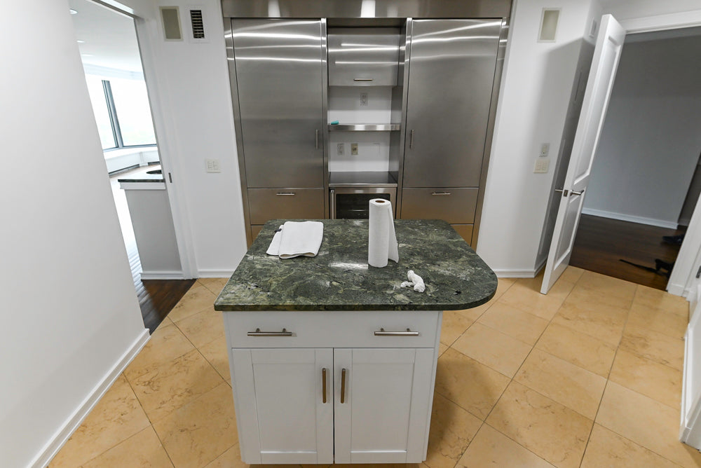 Heritage Transitional White Kitchen with Island and Stainless Steel Appliances