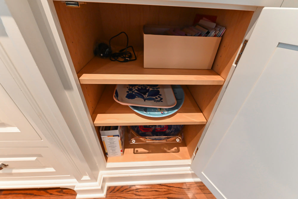 Pristine Premier: Traditional White Kitchen with Marble Island & Appliances