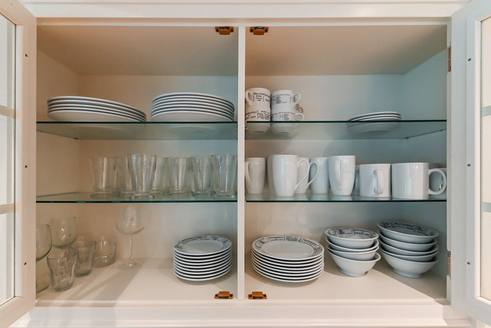 Pristine Premier: Traditional White Kitchen with Marble Island & Appliances