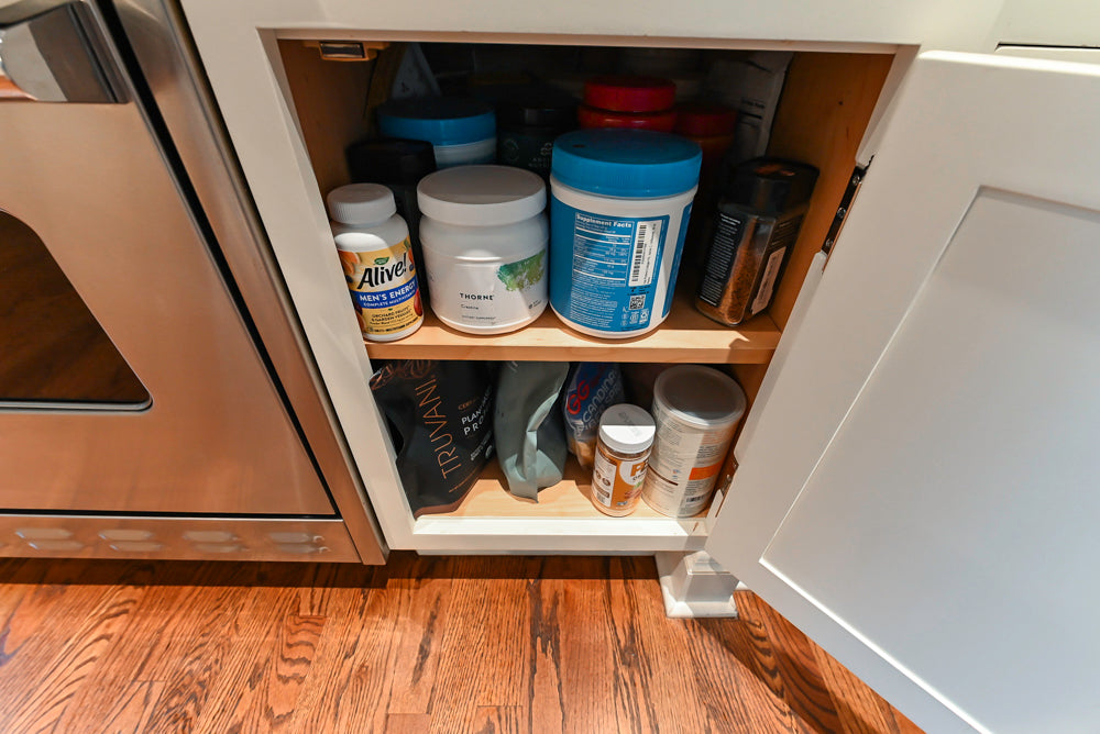 Pristine Premier: Traditional White Kitchen with Marble Island & Appliances