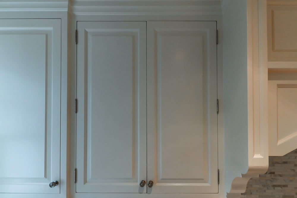 Pristine Premier: Traditional White Kitchen with Marble Island & Appliances