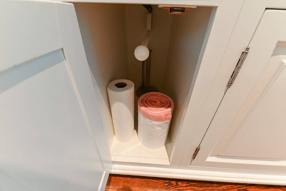 Pristine Premier: Traditional White Kitchen with Marble Island & Appliances