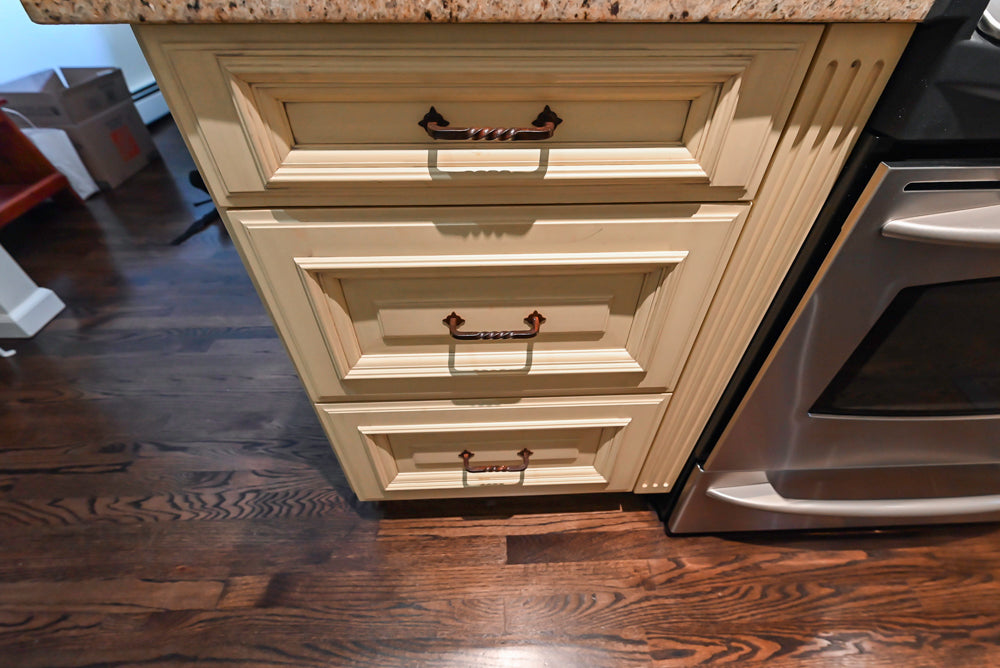Wood-Mode Wistful: Traditional Cream Wooden Cabinet Kitchen