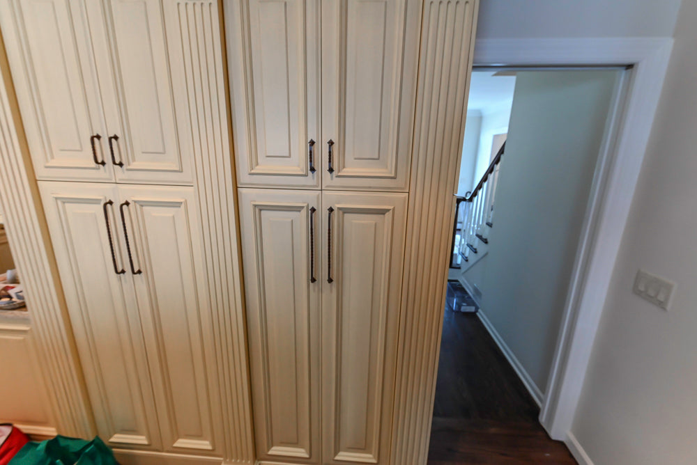 Wood-Mode Wistful: Traditional Cream Wooden Cabinet Kitchen