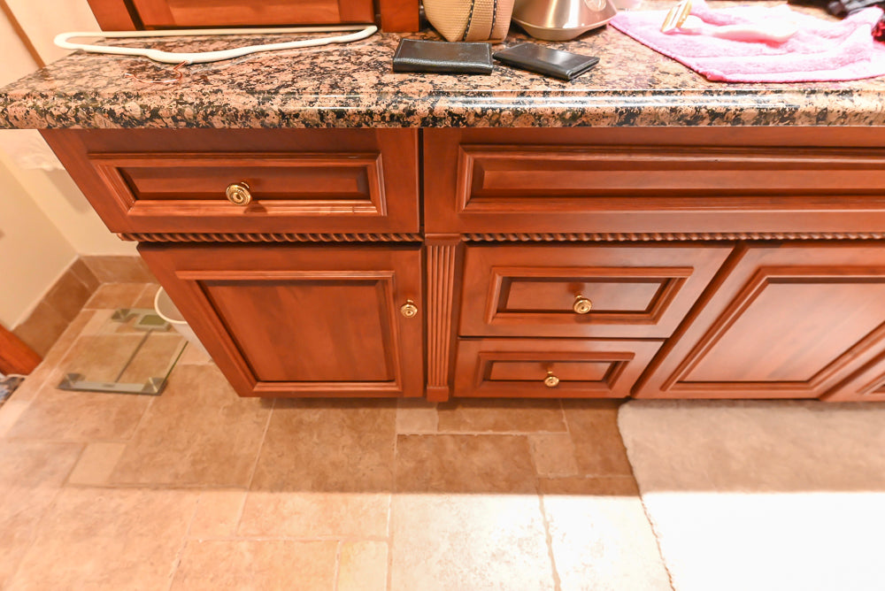 Traditional Built-In Single Vanity Set with Sink, Countertops and Faucet
