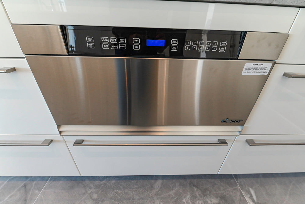 Aran Cucine Modern Glossy White Kitchen with Island, Marble Countertops & Miele Appliances