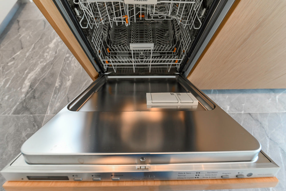 Aran Cucine Modern Glossy White Kitchen with Island, Marble Countertops & Miele Appliances