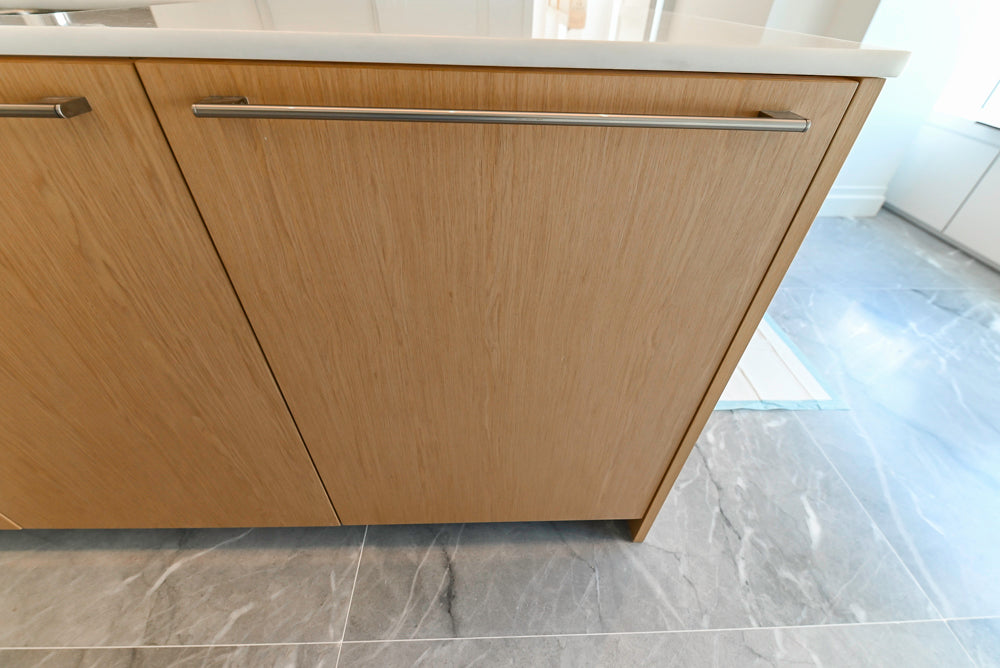 Aran Cucine Modern Glossy White Kitchen with Island, Marble Countertops & Miele Appliances