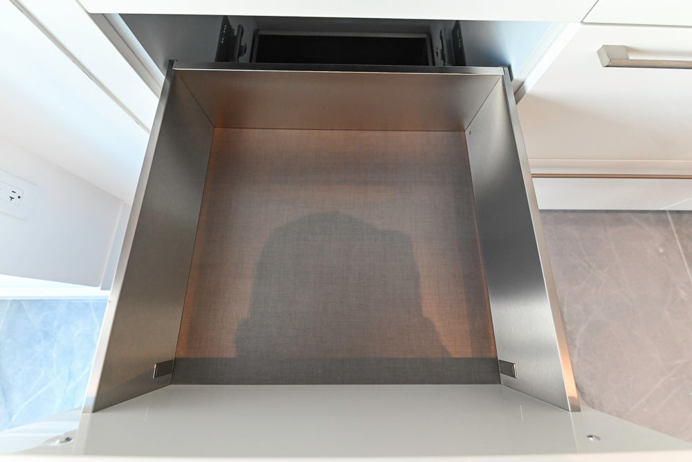 Aran Cucine Modern Glossy White Kitchen with Island, Marble Countertops & Miele Appliances