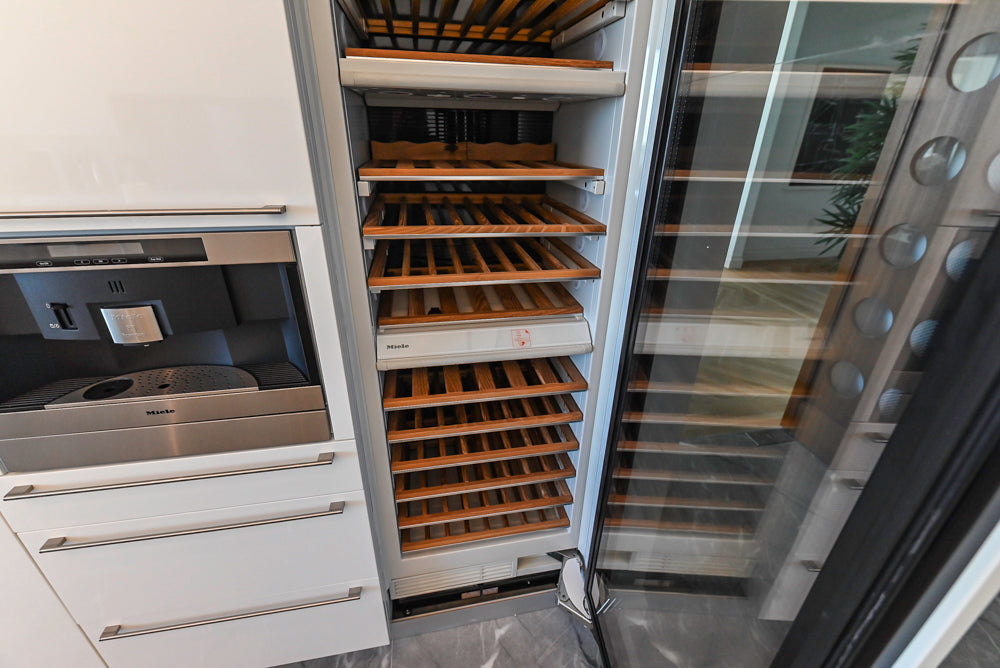 Aran Cucine Modern Glossy White Kitchen with Island, Marble Countertops & Miele Appliances