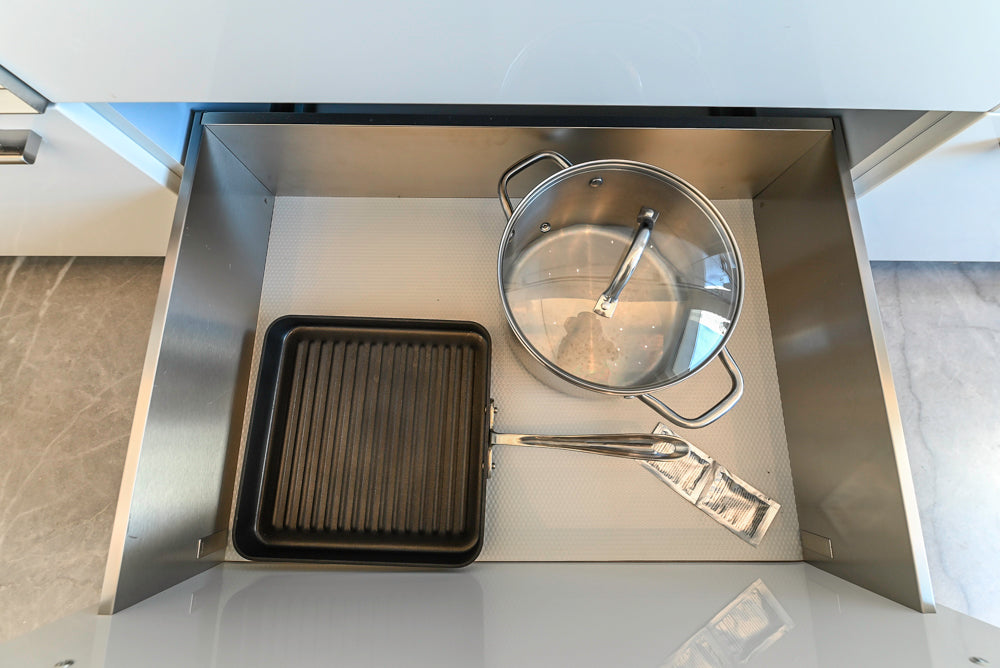 Aran Cucine Modern Glossy White Kitchen with Island, Marble Countertops & Miele Appliances