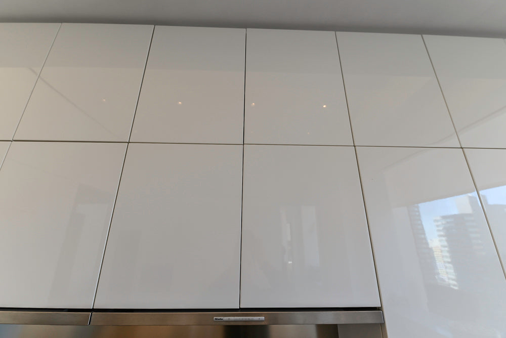 Aran Cucine Modern Glossy White Kitchen with Island, Marble Countertops & Miele Appliances