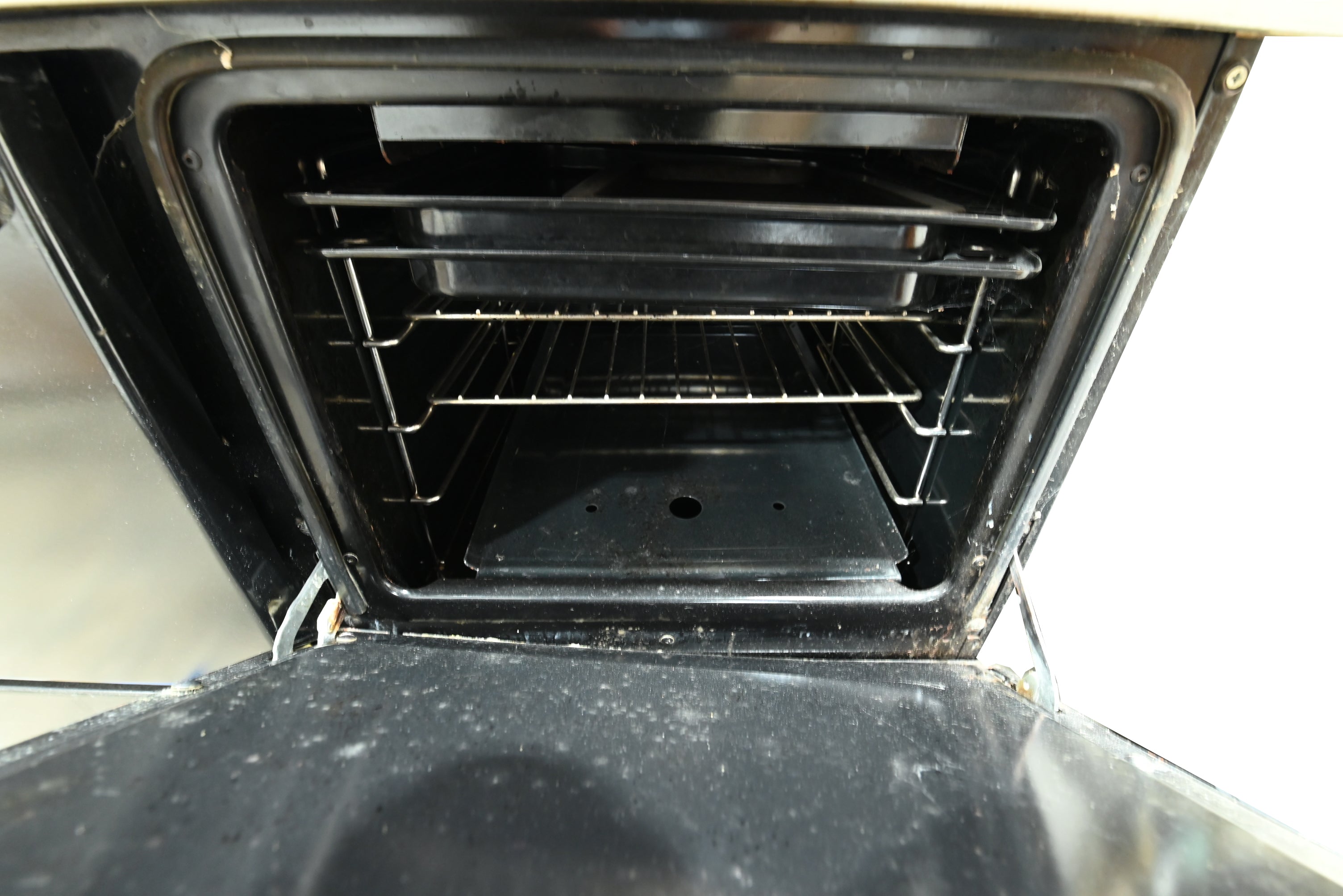 Lacanche Cluny Classic LG1052GE 39 3/8" Black Dual Fuel Range with Brass Gold Accent Hardware