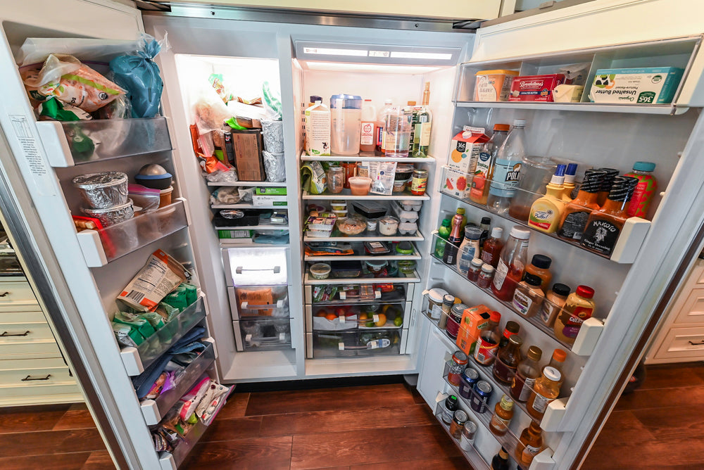 Large Traditional Cream White Kitchen with Granite Island