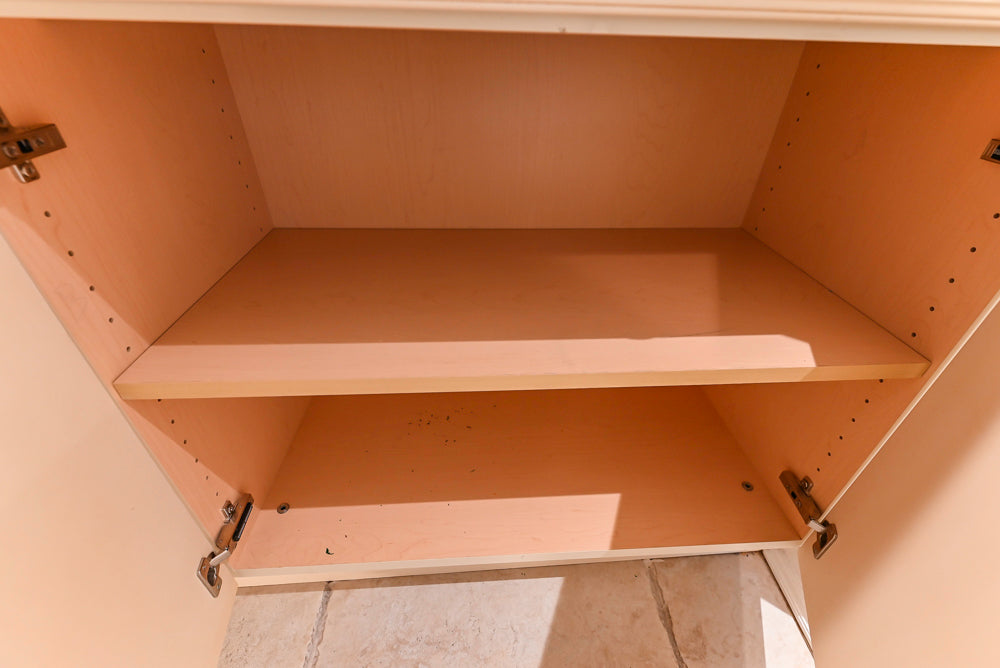 Superior Woodcraft Traditional Cream Kitchen with Island & Butler's Pantry