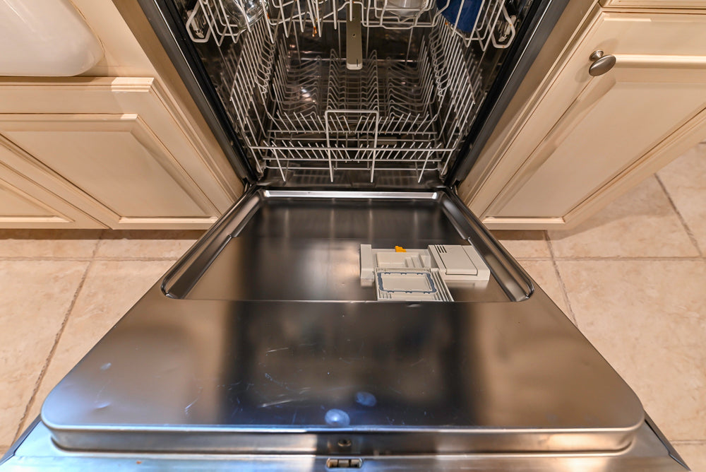 Superior Woodcraft Traditional Cream Kitchen with Island & Butler's Pantry