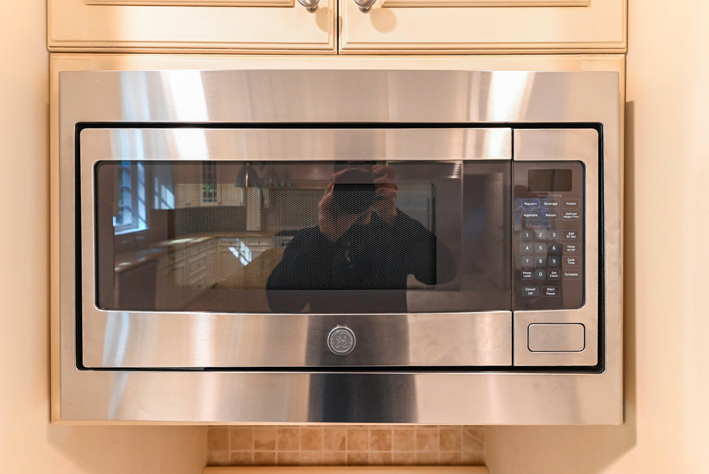 Superior Woodcraft Traditional Cream Kitchen with Island & Butler's Pantry