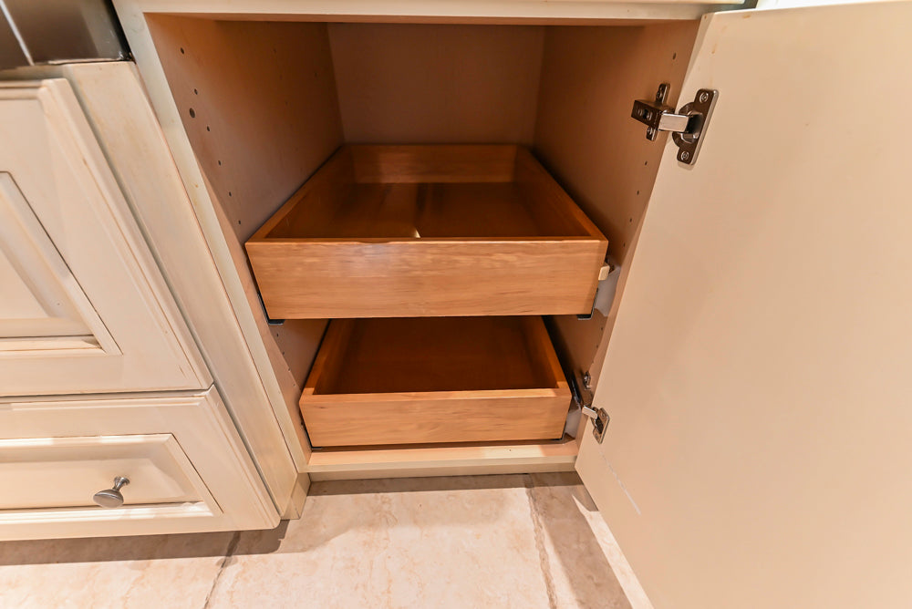 Superior Woodcraft Traditional Cream Kitchen with Island & Butler's Pantry