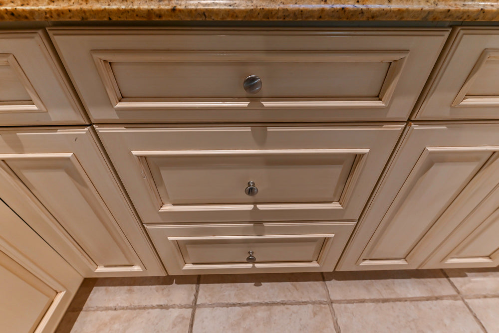 Superior Woodcraft Traditional Cream Kitchen with Island & Butler's Pantry