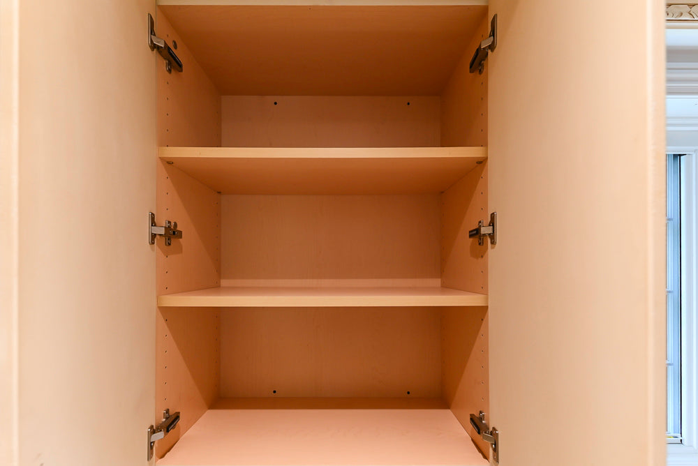 Superior Woodcraft Traditional Cream Kitchen with Island & Butler's Pantry