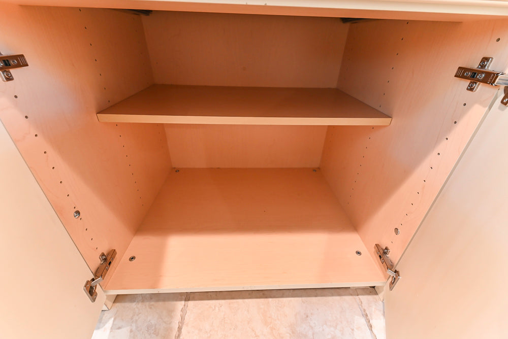 Superior Woodcraft Traditional Cream Kitchen with Island & Butler's Pantry