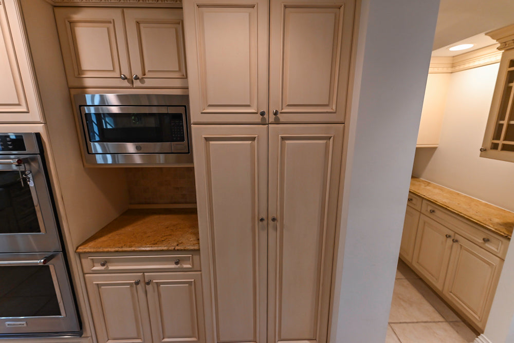 Superior Woodcraft Traditional Cream Kitchen with Island & Butler's Pantry