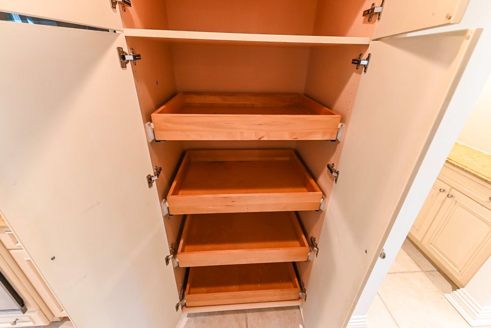 Superior Woodcraft Traditional Cream Kitchen with Island & Butler's Pantry