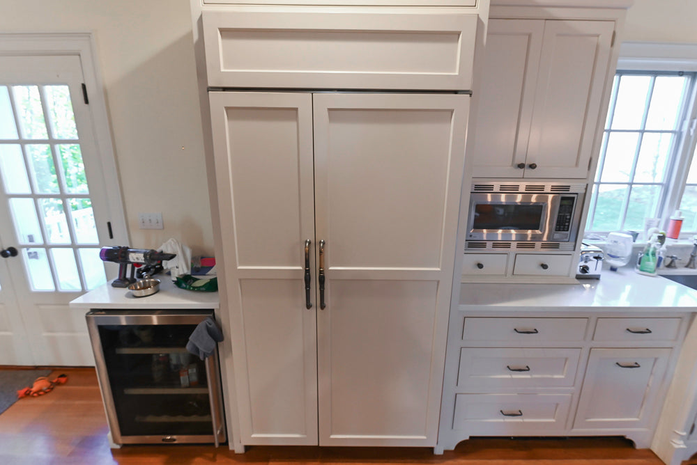 Traditional Large White Kitchen with Island, Desk Area & Appliances