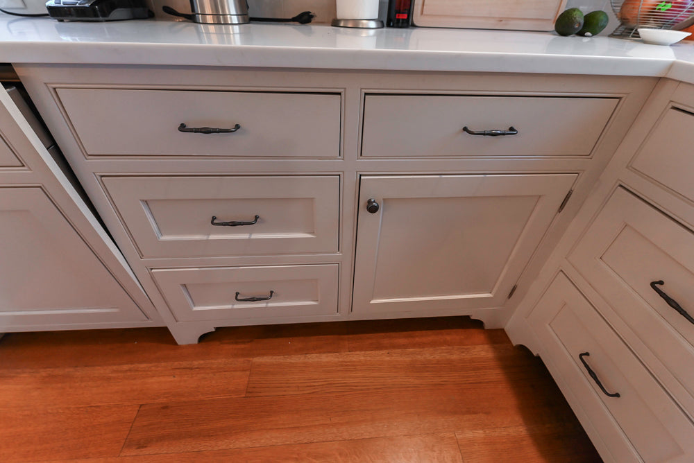 Traditional Large White Kitchen with Island, Desk Area & Appliances