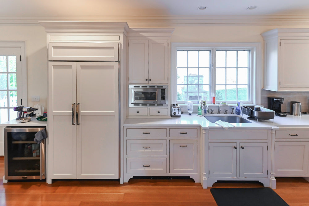 Traditional Large White Kitchen with Island, Desk Area & Appliances