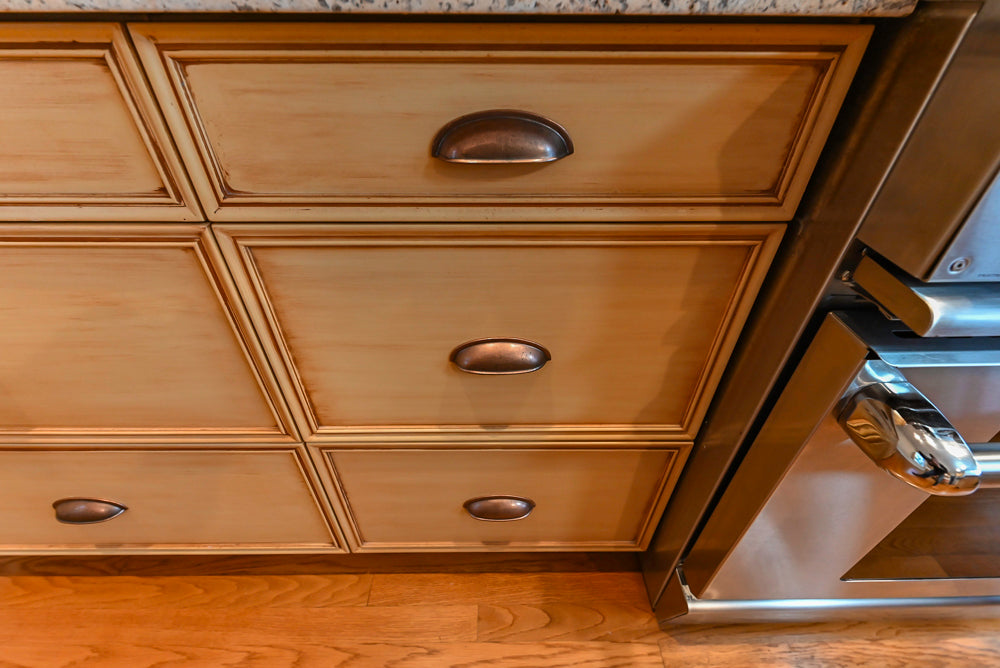 Traditional Light Brown Kitchen with Island, Appliances & Breakfast Area
