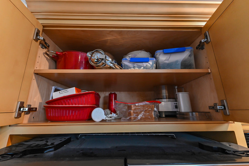 Traditional Light Brown Kitchen with Island, Appliances & Breakfast Area