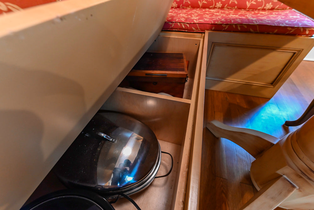 Traditional Light Brown Kitchen with Island, Appliances & Breakfast Area