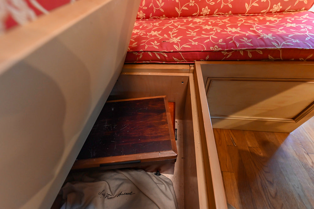 Traditional Light Brown Kitchen with Island, Appliances & Breakfast Area