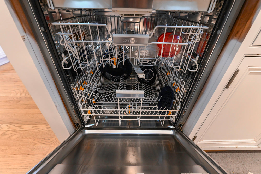 Traditional White Kitchen with Island, Granite Countertops & High-End Appliances