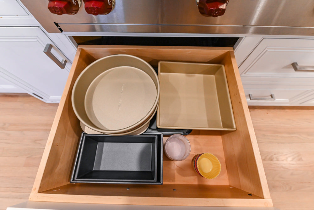 Traditional White Kitchen with Island, Granite Countertops & High-End Appliances