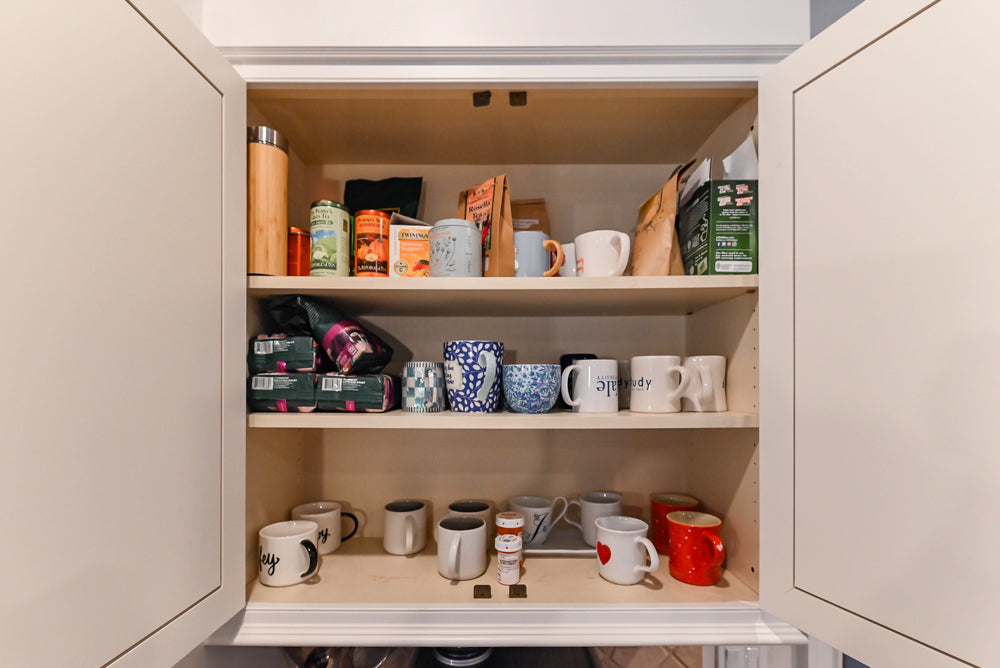 Traditional White Kitchen with Island, Granite Countertops & High-End Appliances