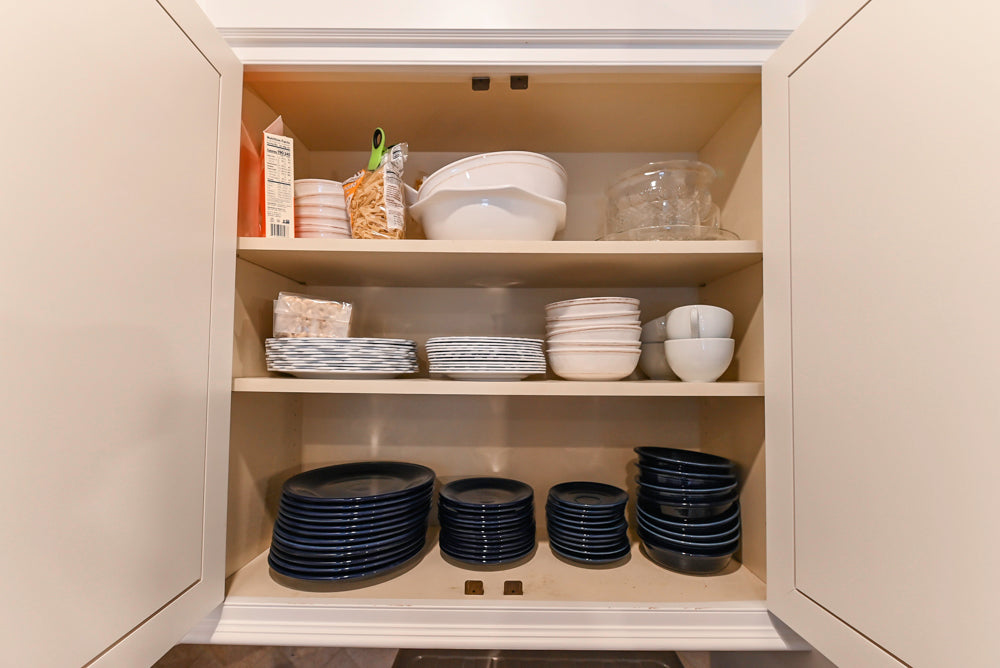 Traditional White Kitchen with Island, Granite Countertops & High-End Appliances