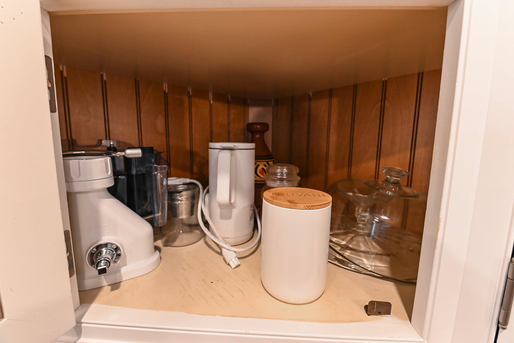 Traditional White Kitchen with Island, Granite Countertops & High-End Appliances