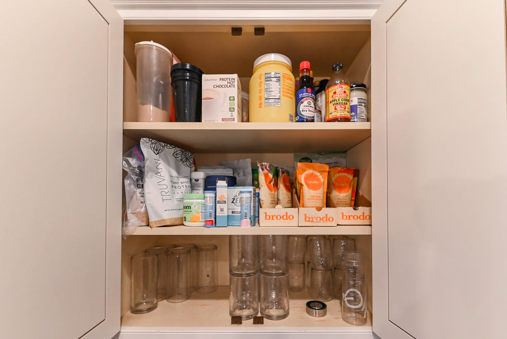 Traditional White Kitchen with Island, Granite Countertops & High-End Appliances