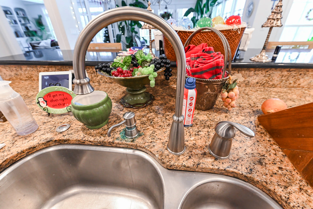 Traditional White Kitchen with Island, Granite Countertops & High-End Appliances