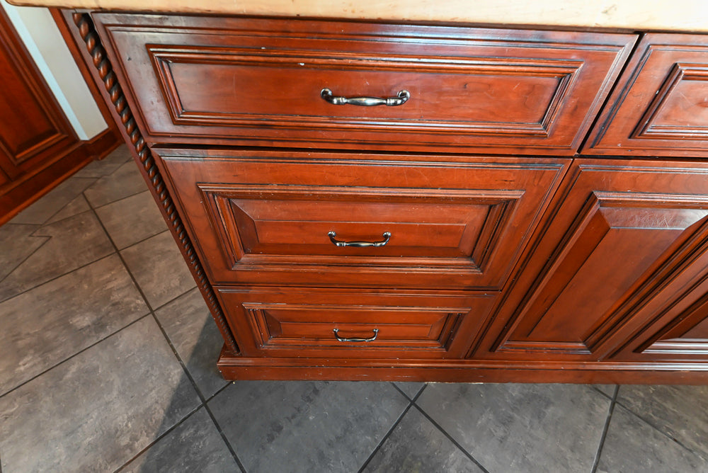 Wood-Mode Traditional Wooden Kitchen with Island, Granite Countertops & Luxe Appliances