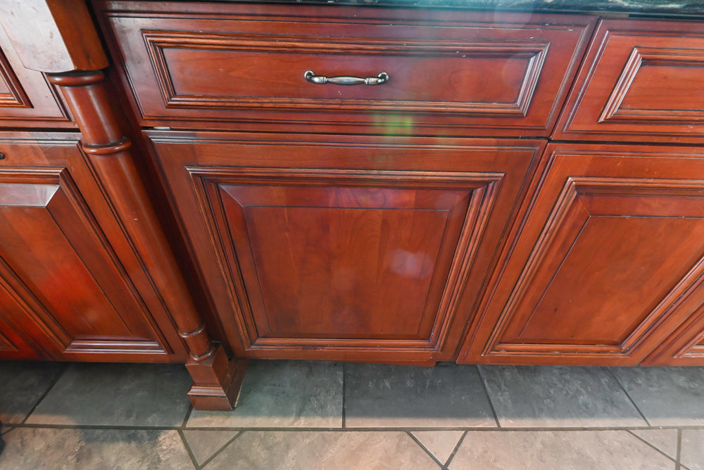 Wood-Mode Traditional Wooden Kitchen with Island, Granite Countertops & Luxe Appliances