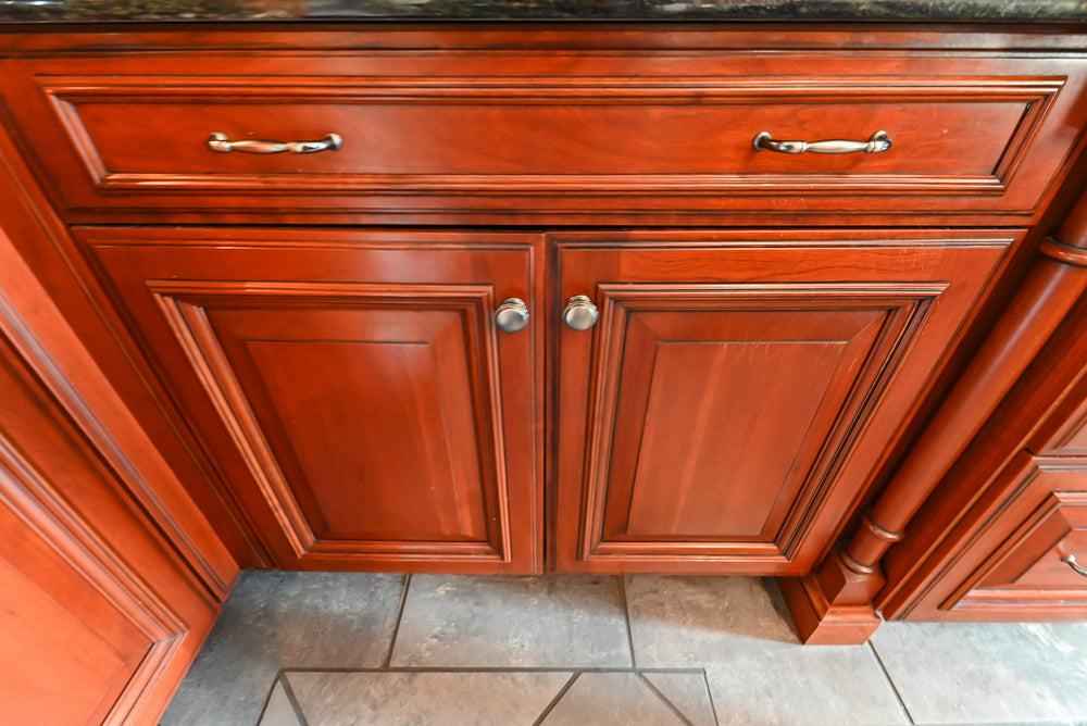 Wood-Mode Traditional Wooden Kitchen with Island, Granite Countertops & Luxe Appliances