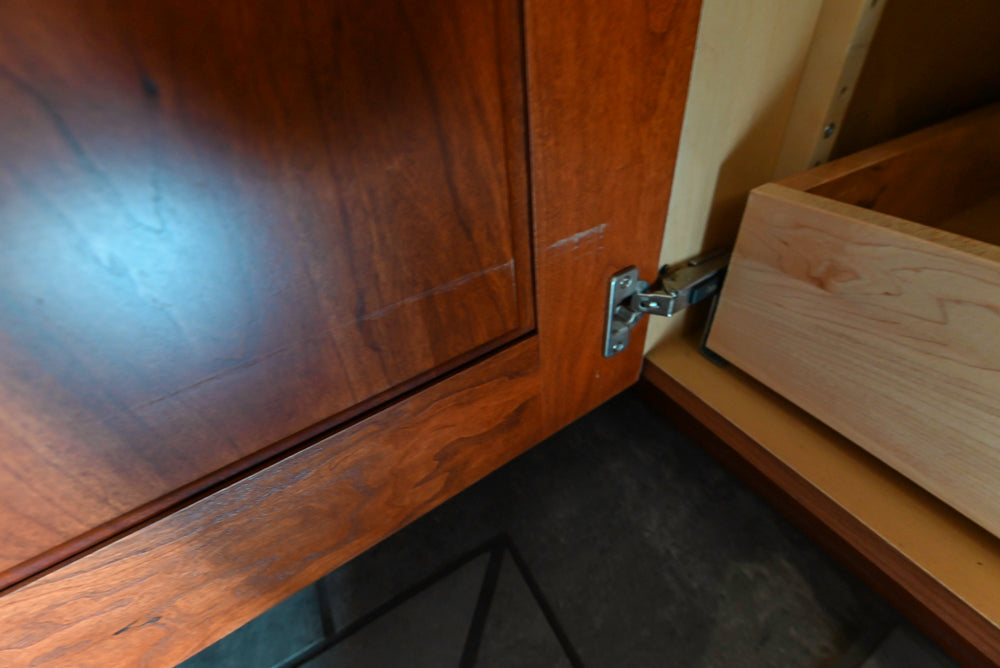 Wood-Mode Traditional Wooden Kitchen with Island, Granite Countertops & Luxe Appliances