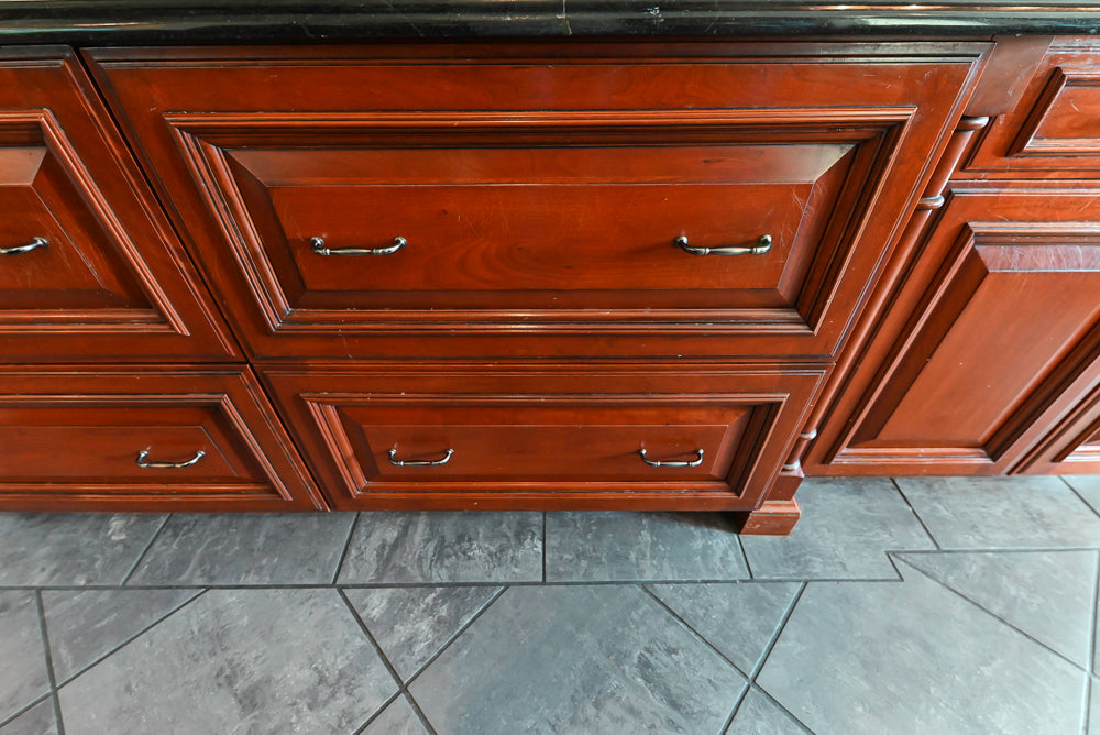Wood-Mode Traditional Wooden Kitchen with Island, Granite Countertops & Luxe Appliances