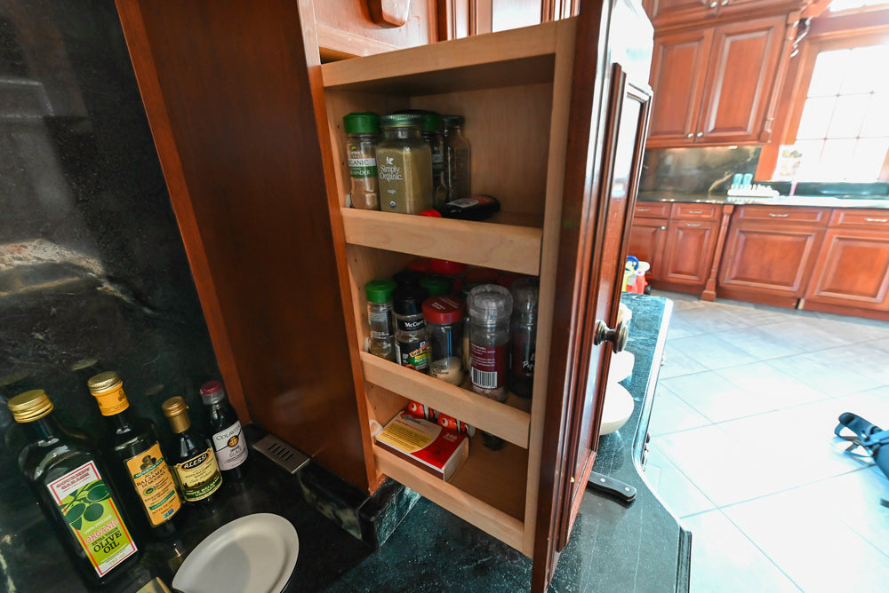 Wood-Mode Traditional Wooden Kitchen with Island, Granite Countertops & Luxe Appliances