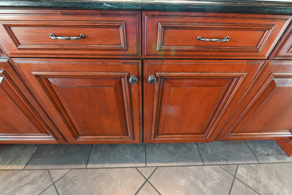 Wood-Mode Traditional Wooden Kitchen with Island, Granite Countertops & Luxe Appliances