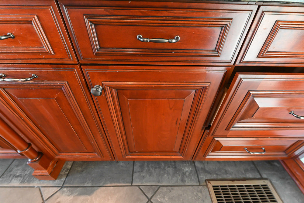 Wood-Mode Traditional Wooden Kitchen with Island, Granite Countertops & Luxe Appliances