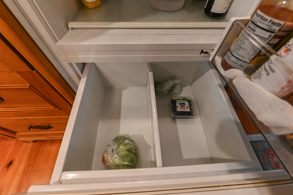 Wentworth Traditional Kitchen with Island & Granite Countertops